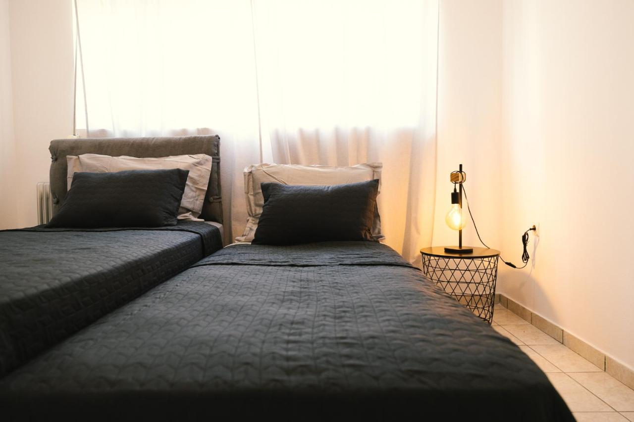 Spacious Apartment Close To The Sea And The City Center Athen Eksteriør billede
